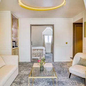Apartament "Opera"